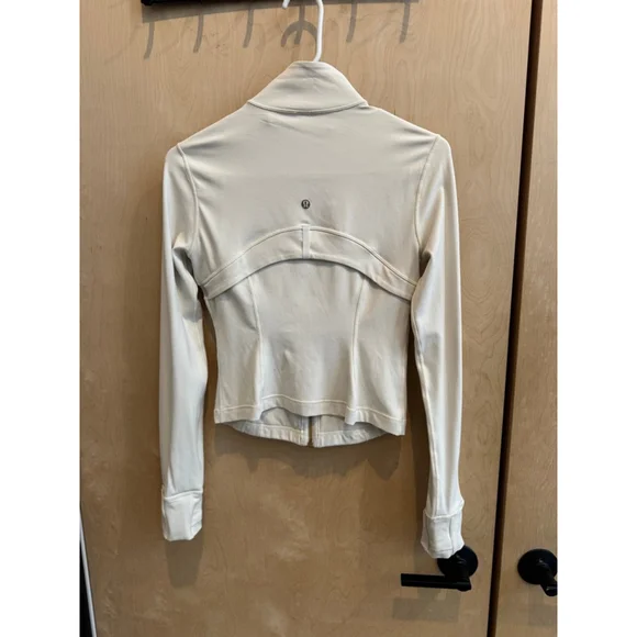 Lululemon Fog Jacket - Picture 3 of 7